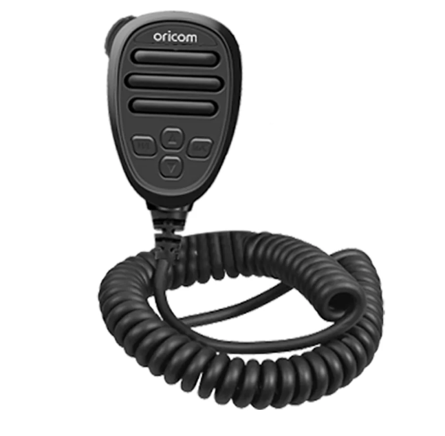 ULTRA COMPACT VHF MARINE RADIO