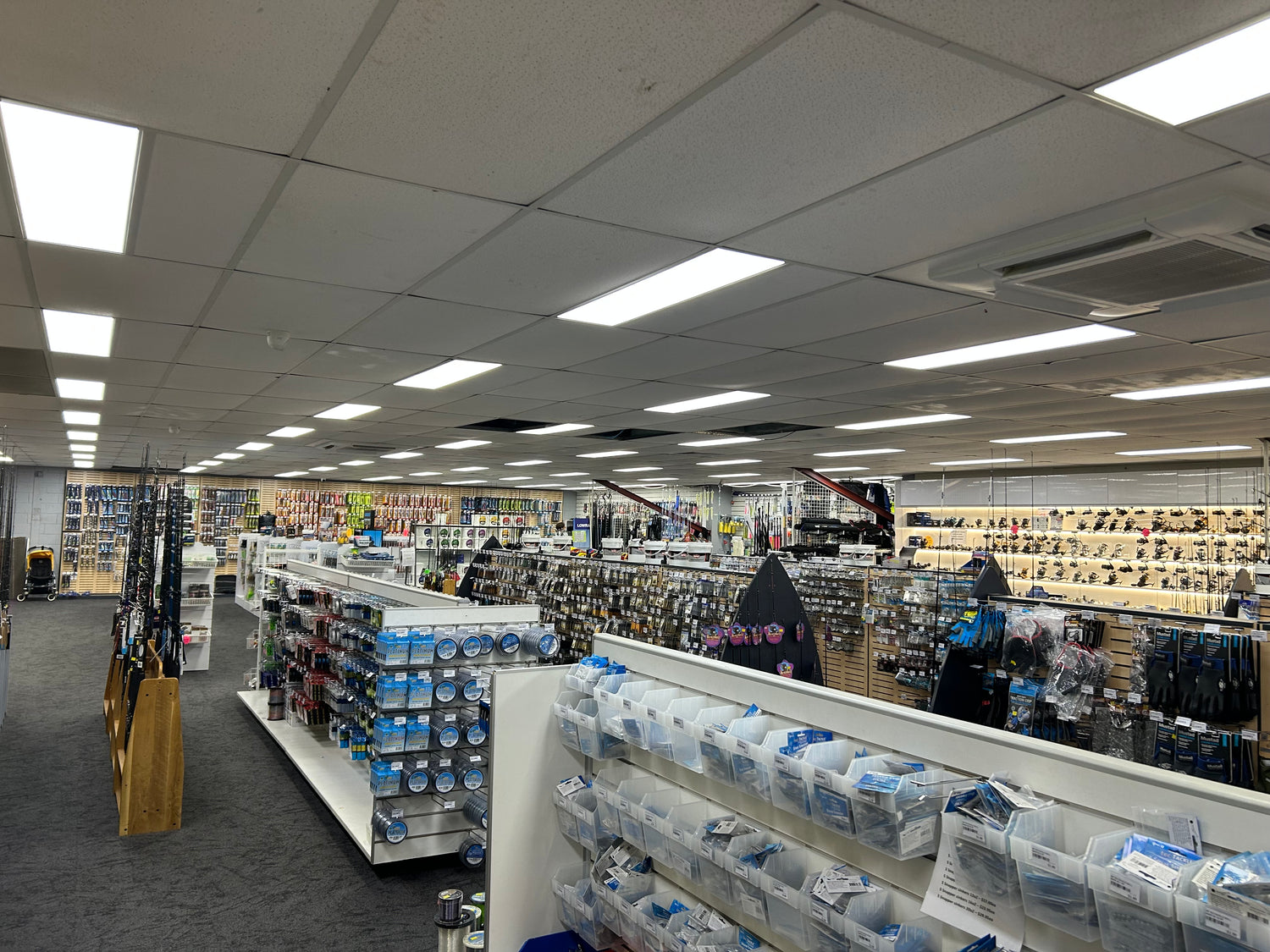 Fishing room image