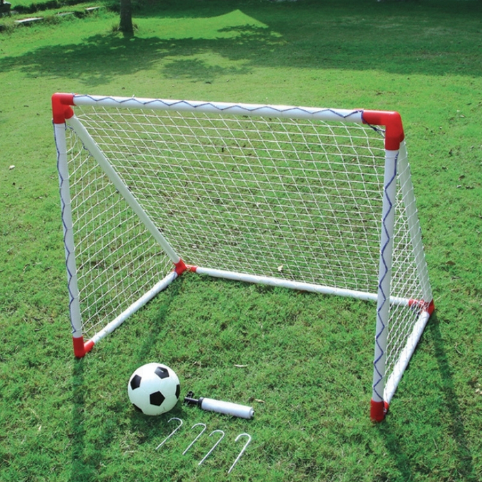 OUTDOOR PLAY BACKYARD SOCCER SET