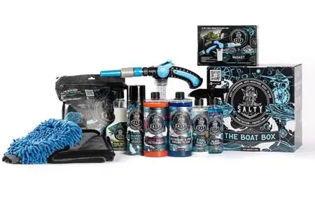 SALTY CAPTAIN THE BOAT BOX